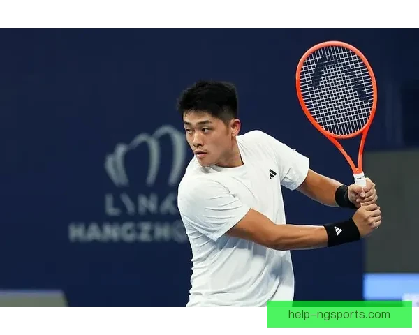 世界网坛焦点对决新星崛起引爆赛季热潮传奇老将强势回归再掀风云