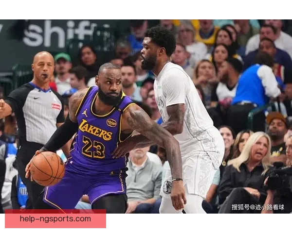 詹姆斯率湖人强势反弹西部格局再掀波澜季后赛席位争夺进入白热化阶段 詹姆斯率湖人强势反弹西部格局再掀波澜季后赛席位争夺进入白热化阶段