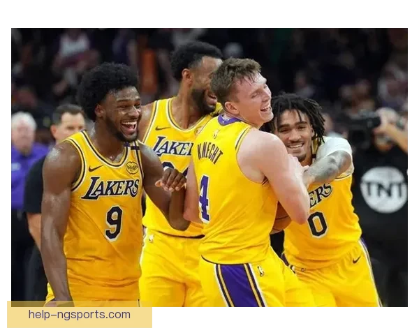 湖人王朝再起，联盟格局震荡超级球星引领新赛季辉煌