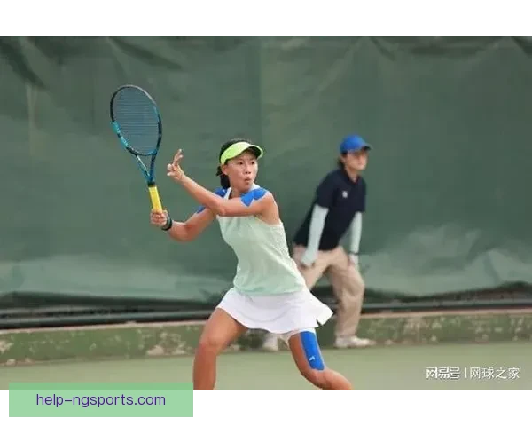 网球赛季最新战报：顶级选手鏖战赛场争夺冠军荣耀